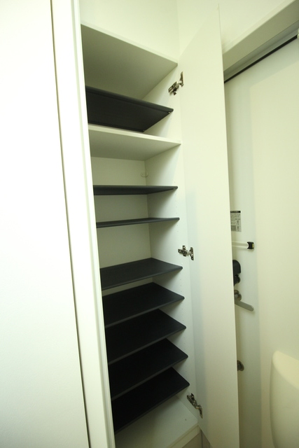 玄関　シューズボックス