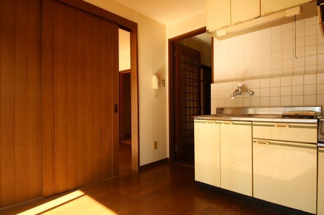 居室・リビング　※別部屋参考写真となります※現況優先※