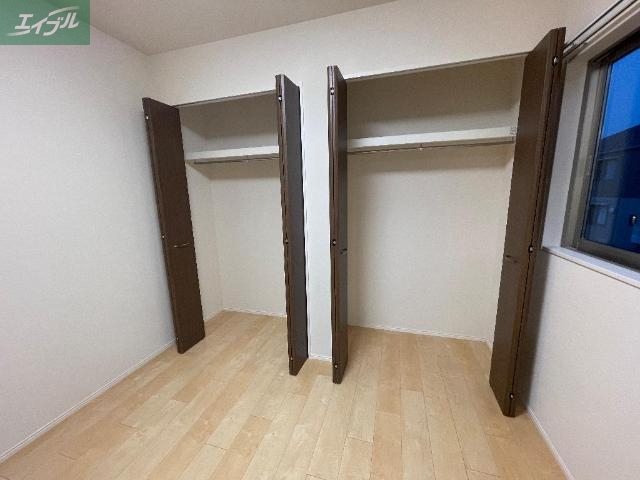 収納　クローゼット