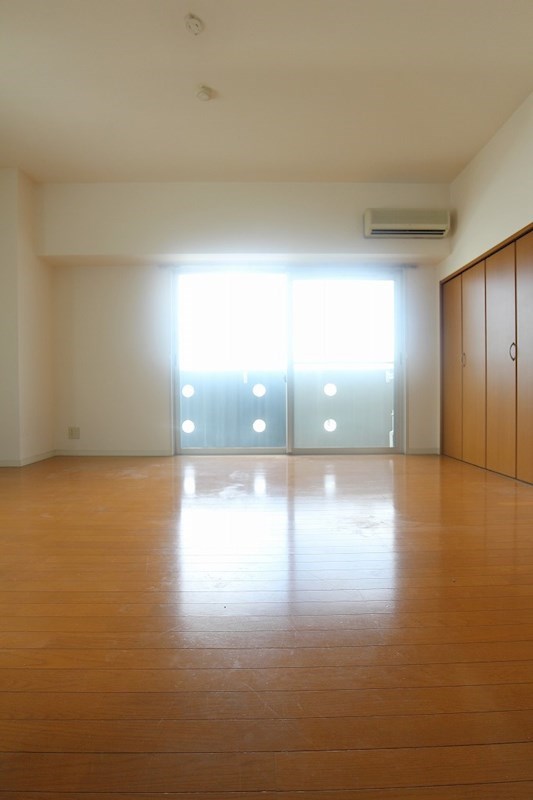 居室・リビング　別部屋参考写真。