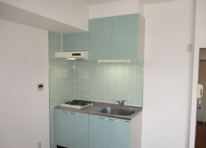 キッチン　別部屋参考写真。