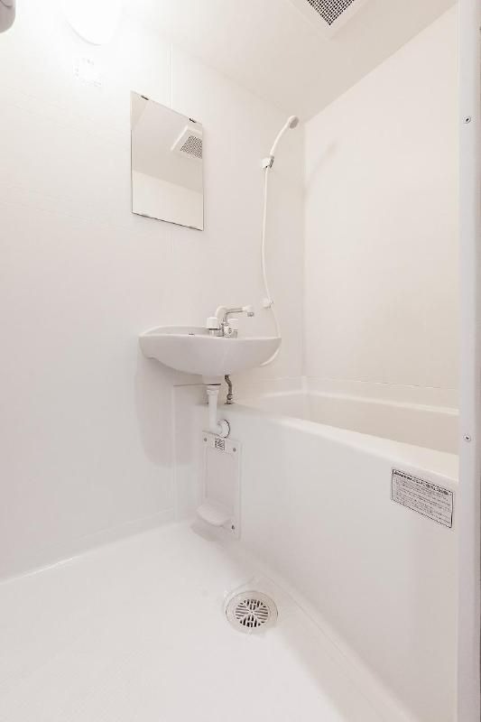 バス・シャワールーム　別号室イメージ