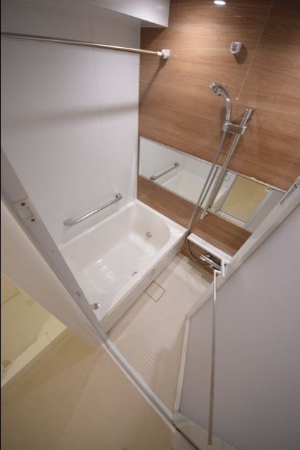 バス・シャワールーム　☆お問い合わせはお早めに☆