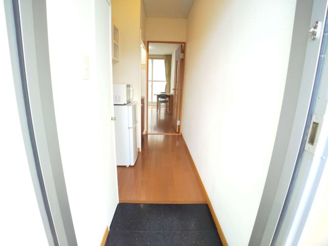 玄関　落ち着いた玄関です