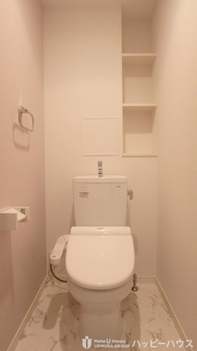 トイレ　別部屋の写真になります。現状を優先とします。