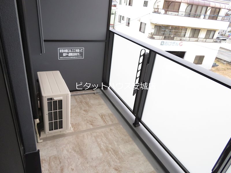 バルコニー　302参考