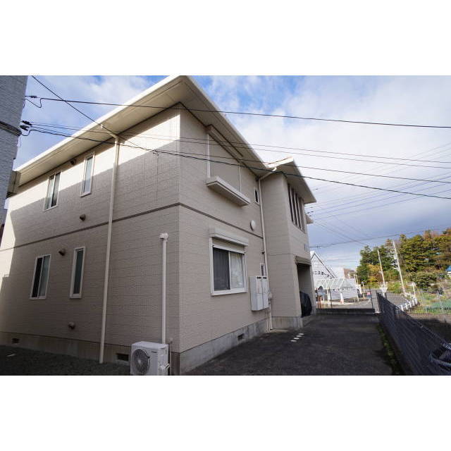 建物外観　積水ハウス施工！２棟建ち並ぶシャーメゾン！