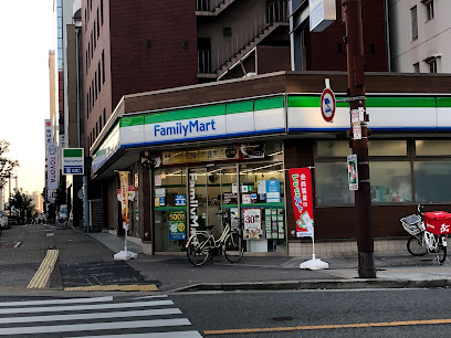 コンビニ　ファミリーマート 浪速元町三丁目店（コンビニ）まで130m