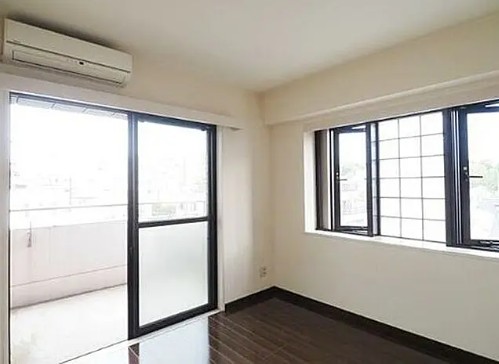 居室・リビング　居室※別部屋参考写真