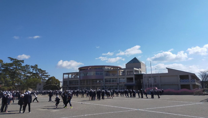 小学校　別府西小学校（小学校）まで465m