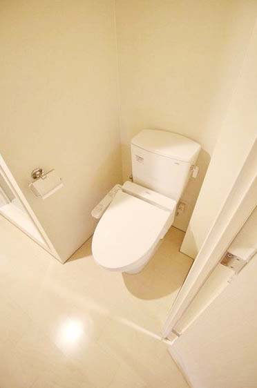 トイレ　★温水洗浄便座★