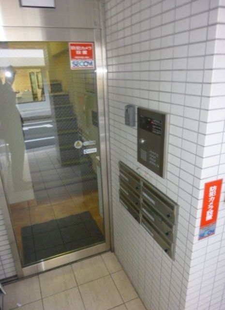 セキュリティ　エントランス