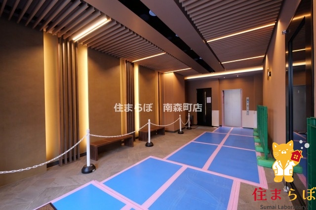 エントランス　共用部の印象も大切に