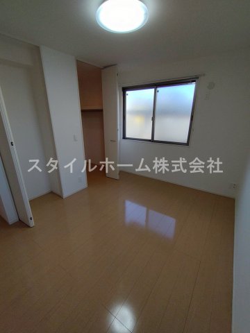 その他部屋・スペース　使い勝手のいい寝室です