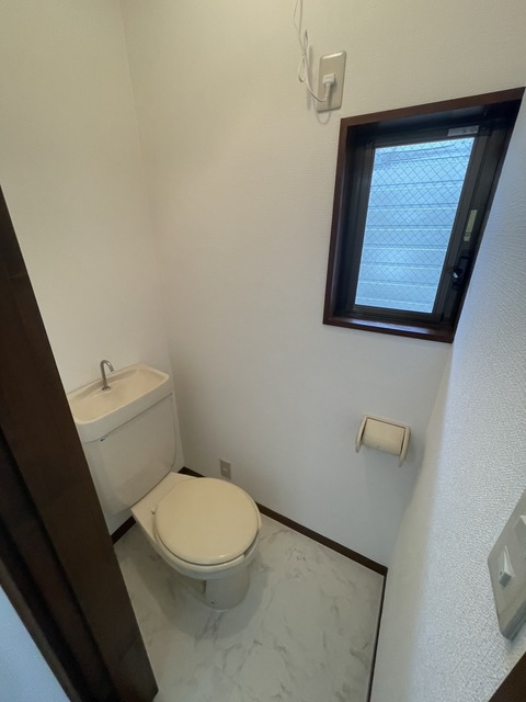 トイレ　★同建物別号室の参考写真です★