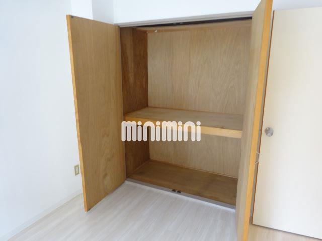 収納　北側洋間の収納