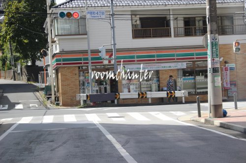 コンビニ　セブンイレブン 横浜戸部店（コンビニ）まで826m