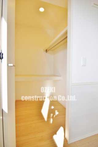 収納　ウォークインクローゼット2部屋にあります♪