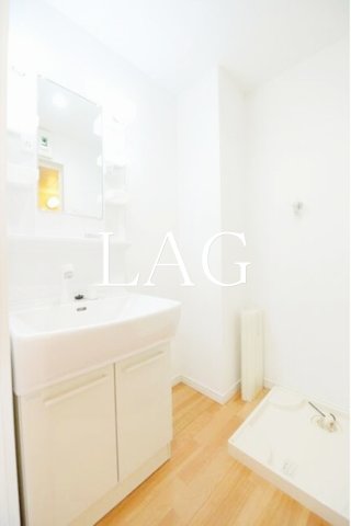 洗面設備　洗面台です。