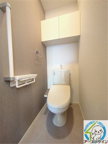 トイレ　パース写真