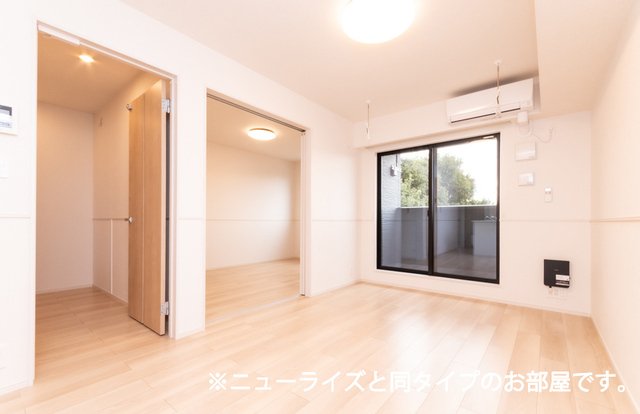 居室・リビング　居間です