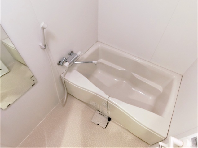 バス・シャワールーム　バスルーム