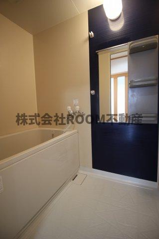 バス・シャワールーム　日々の疲れを癒すお風呂付です