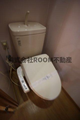 トイレ　コンパクトで使いやすいトイレです