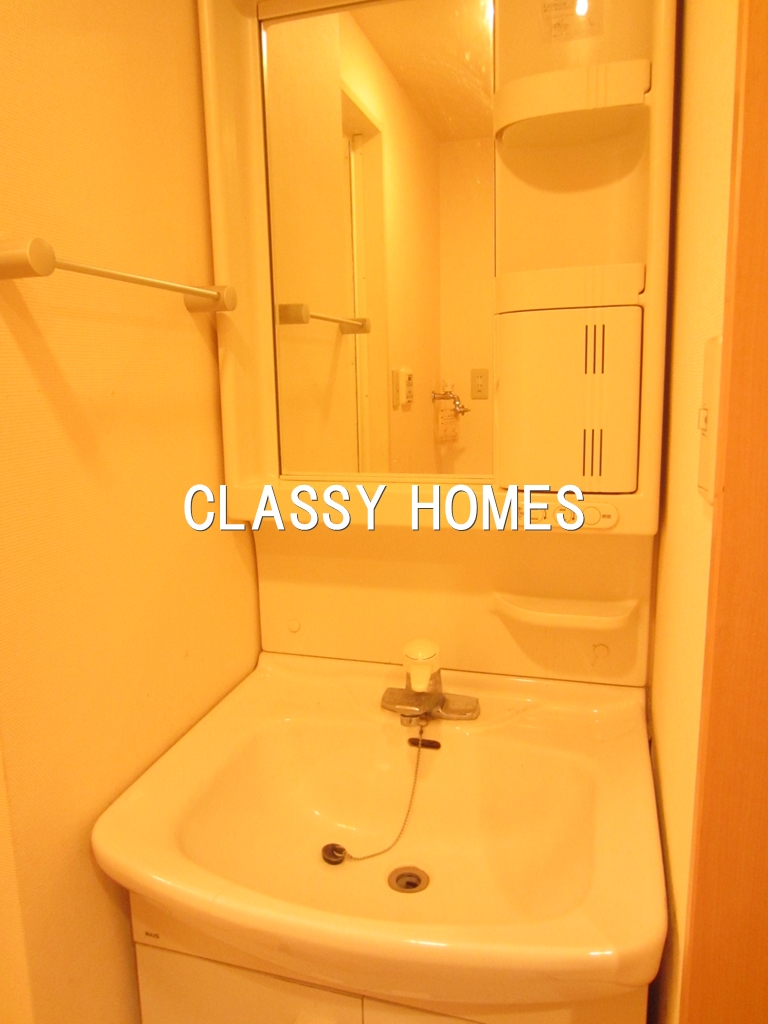 洗面設備　2002年竣工　アクアヴィラ品川：洗面台