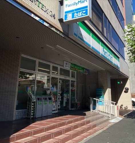 コンビニ　ファミリーマート 台東一丁目店（コンビニ）まで171m