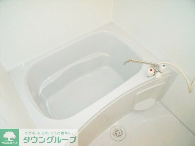 バス・シャワールーム　バスルーム