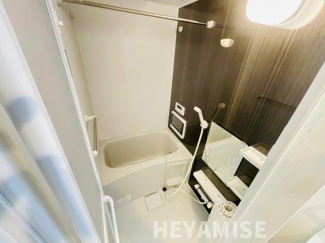 バス・シャワールーム　※室内画像は別号室のもの