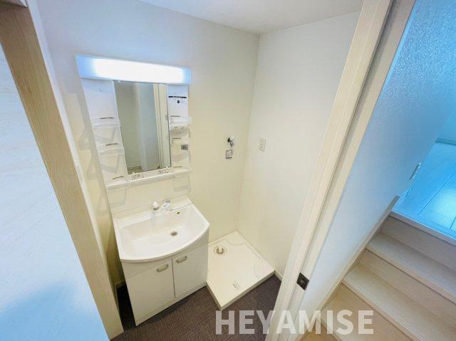 洗面設備　※室内画像は別号室のもの