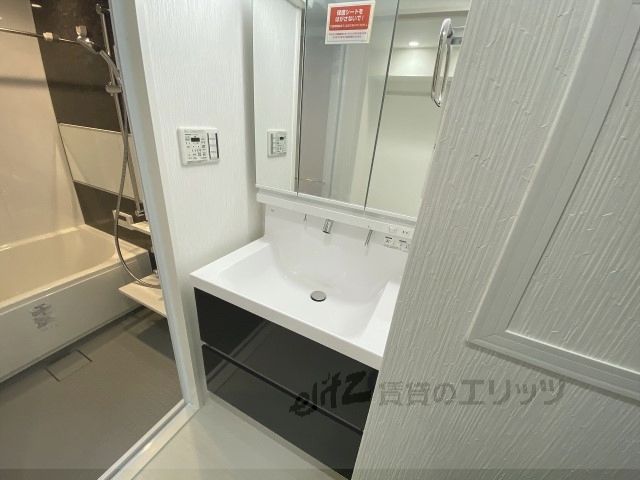 洗面設備　洗面所