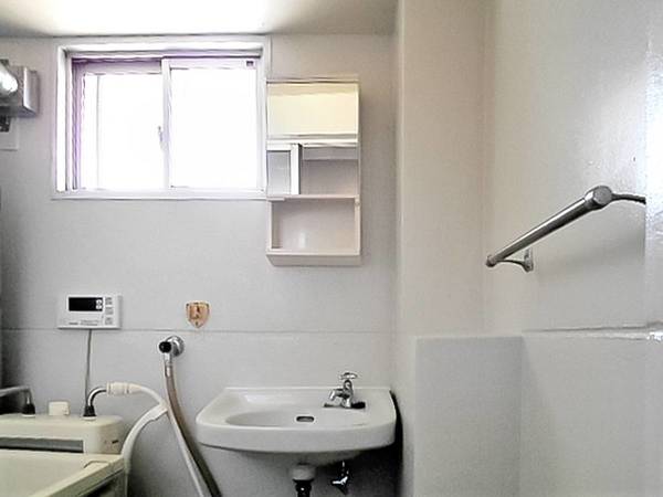 洗面設備　ビレッジハウスの同一物件・同一タイプの間取りの写真です