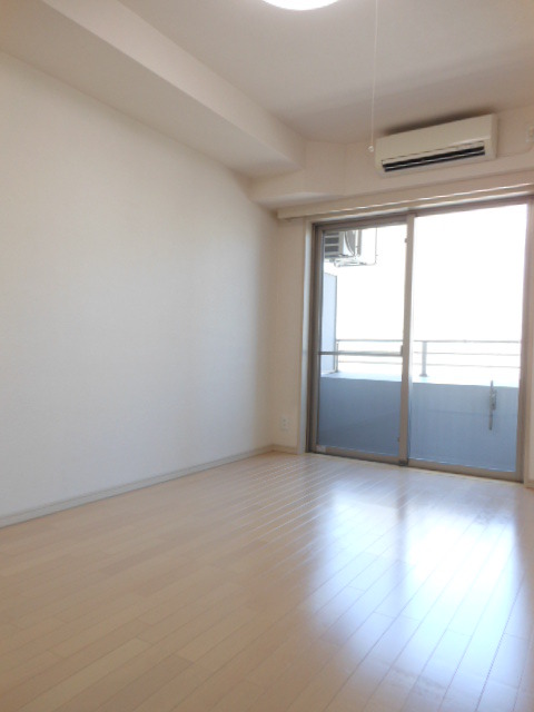 居室・リビング　ゆったりとしたリビングです