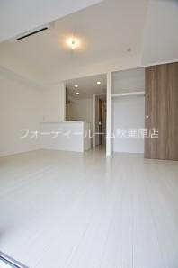 居室・リビング　別号室参考写真