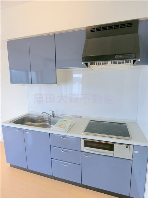 キッチン　3口IHグリル付システムキッチン