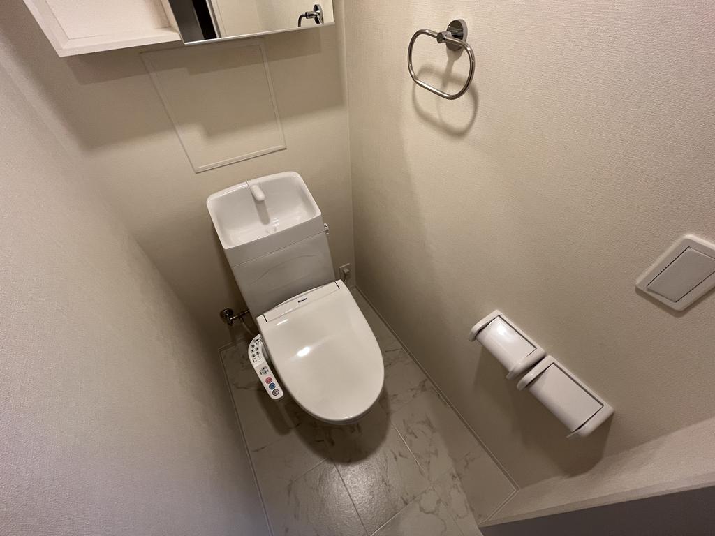 トイレ　※同施工会社別物件の参考　現況優先