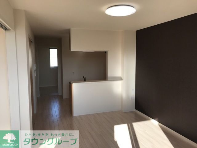 居室・リビング　お問合せはタウンハウジングまで！※現地待合わせ相談可能