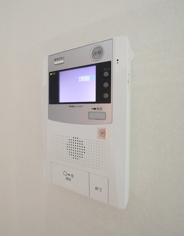 セキュリティ　モニター付きインターホン