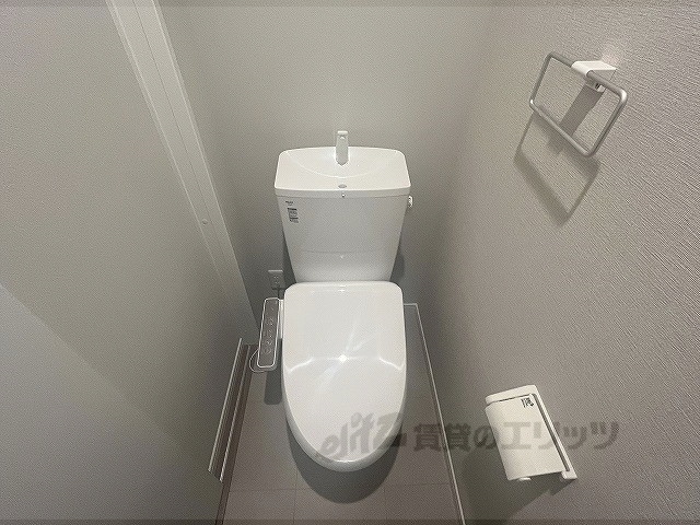 GAZELLENOAH尼崎尾浜1のトイレ写真