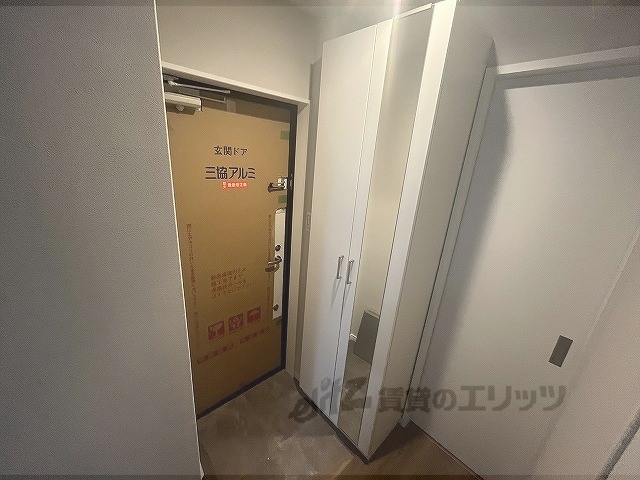 GAZELLENOAH尼崎尾浜1の玄関写真