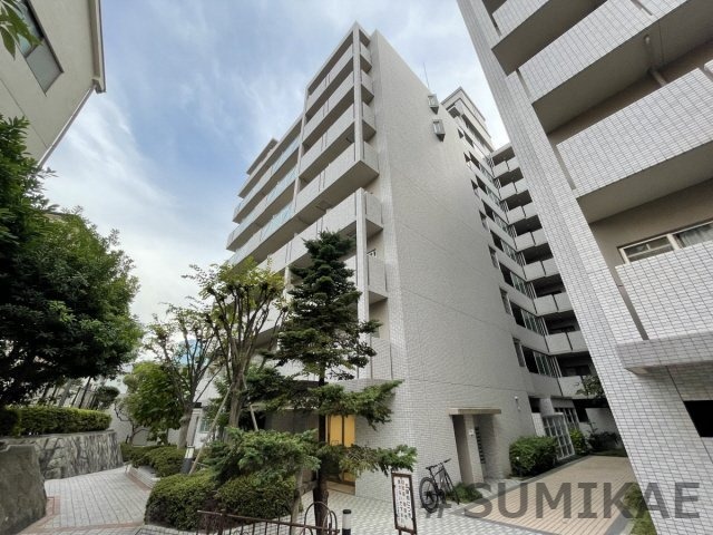 建物外観　外観は落ち着いています