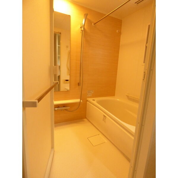 バス・シャワールーム　別室イメージ