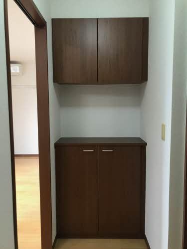 玄関　靴箱