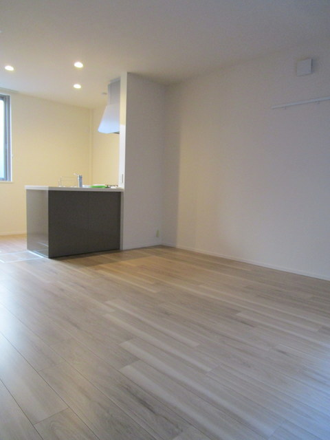 居室・リビング　★オールフローリング★