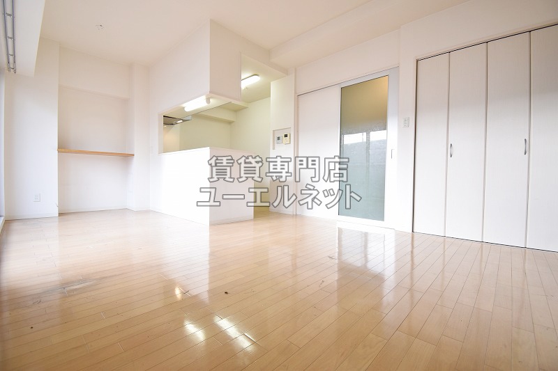 居室・リビング　リビング13.5帖