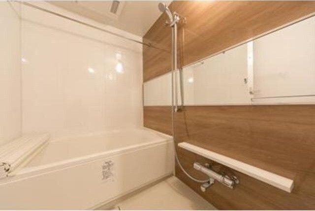 バス・シャワールーム　別号室の参考写真