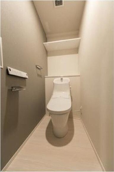 トイレ　別号室の参考写真